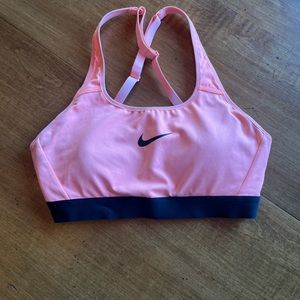Small nike sports bra